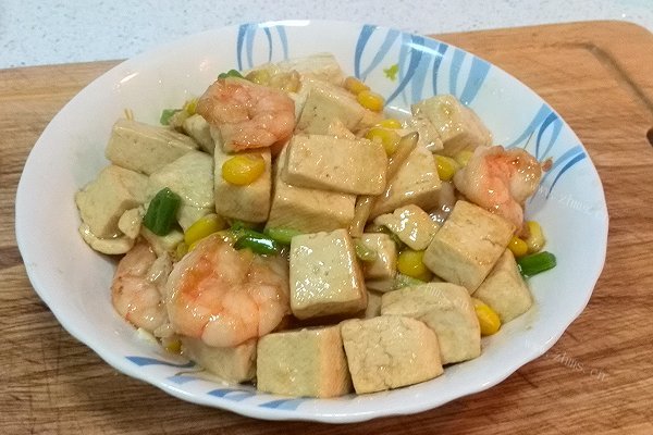 玉米虾仁炒豆腐