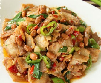 腊八豆炒五花肉
