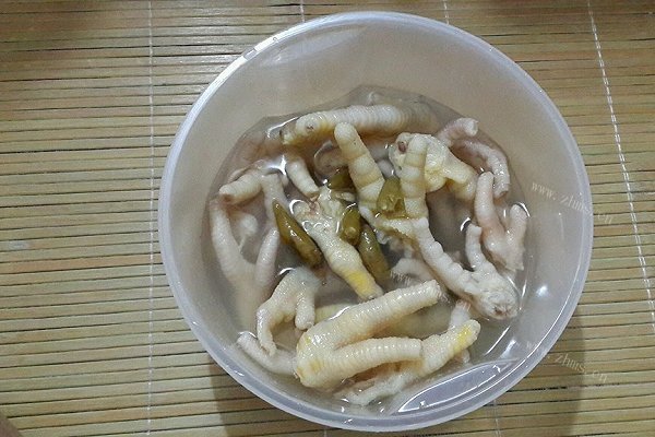 泡椒凤爪