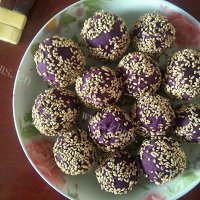 紫薯葡萄干球