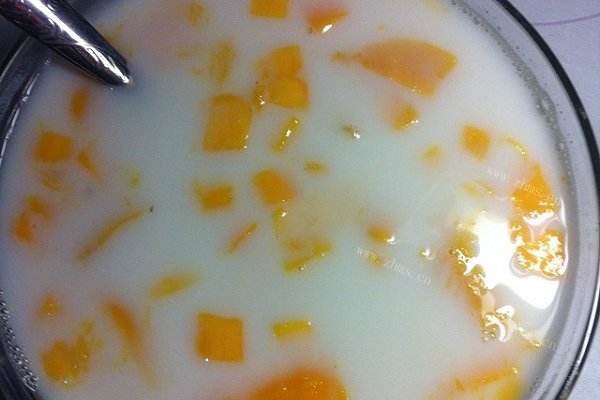 椰汁芒果西米捞