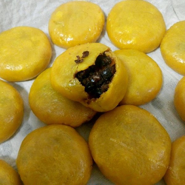 妈妈做的南瓜饼