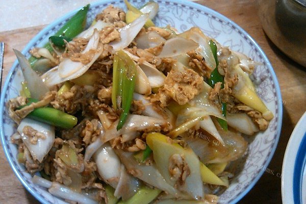 自制葱炒白皮虾