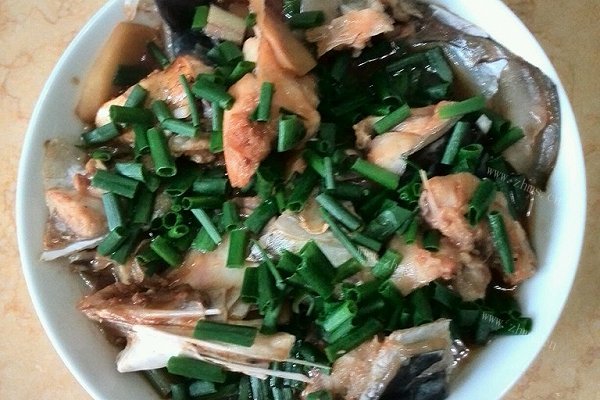 家常清蒸大鱼头