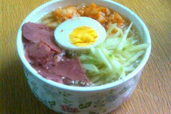 开胃朝鲜冷面