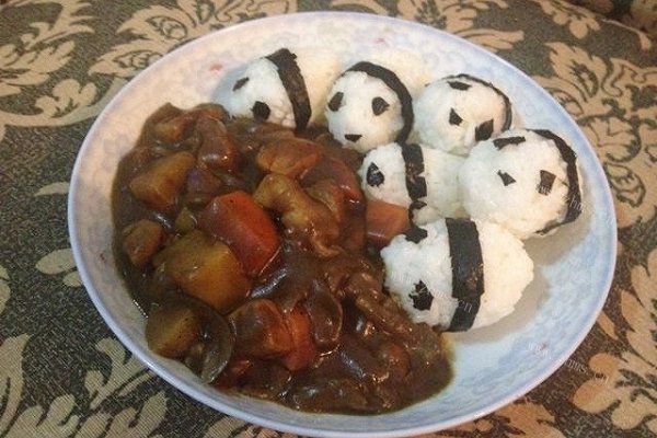 咖喱饭-熊猫吃屎