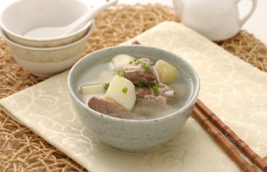 山药排骨汤