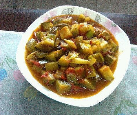 番茄炖茄子