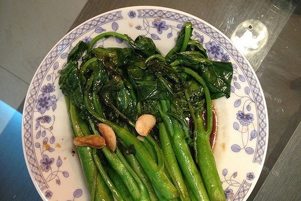 白灼芥蓝