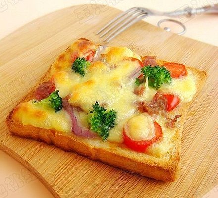 吐司培根小披萨