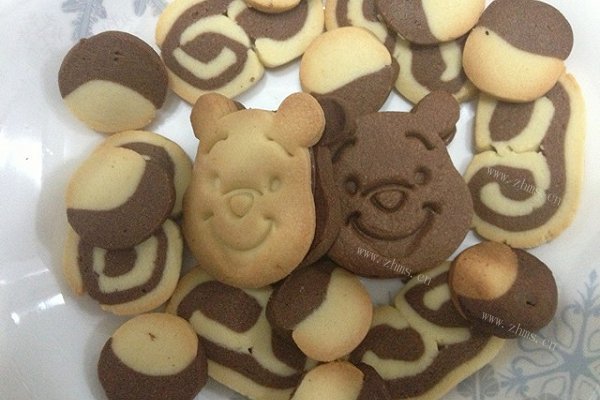 维尼熊双色夹心饼干