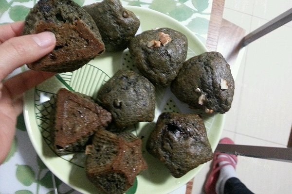 黑芝麻黑米核桃红豆沙酸奶麦芬