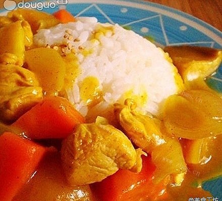 咖喱鸡块饭