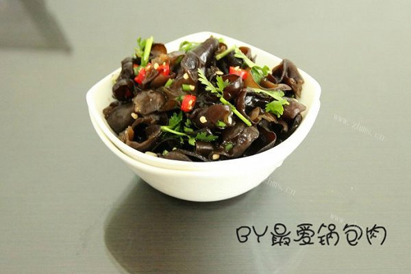 家常凉拌木耳