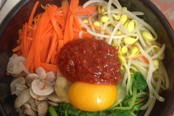 家常石锅拌饭