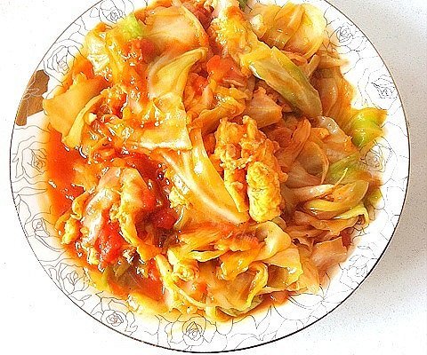 卷心菜炒西红柿鸡蛋