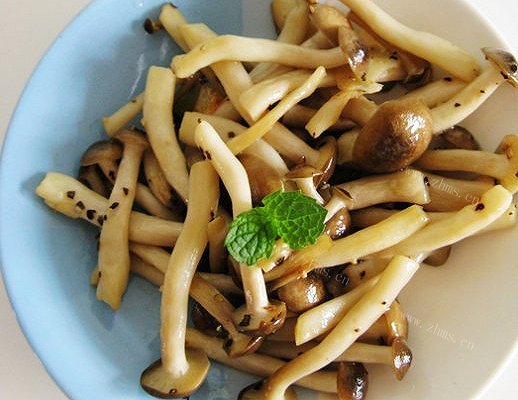 橄榄油煎蟹味菇