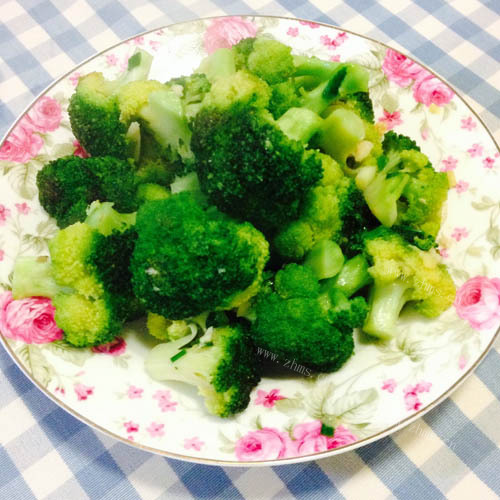 味道不错的蒜蓉西兰花