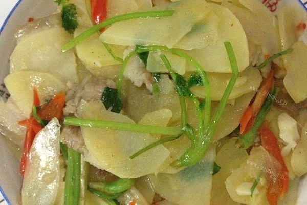 土豆片炒肉