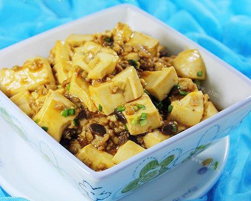 香菇炸酱肉末豆腐