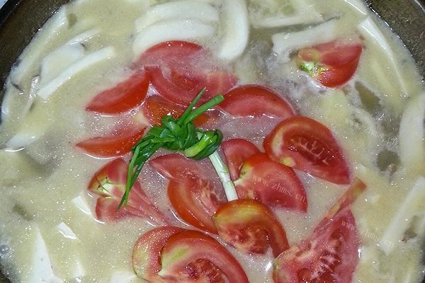 家常番茄豆腐炖鸡