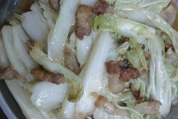 家常回锅肉炒大白菜