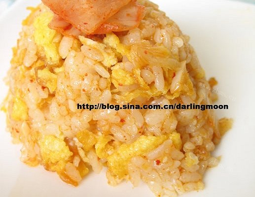 辣白菜蛋炒饭