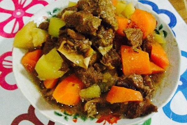 红酒牛肉