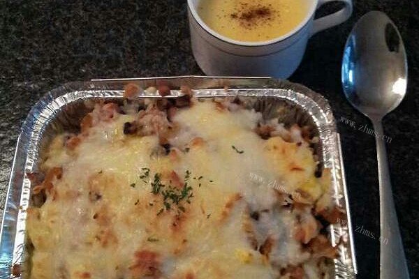 家常南瓜香菇蛋包焗饭