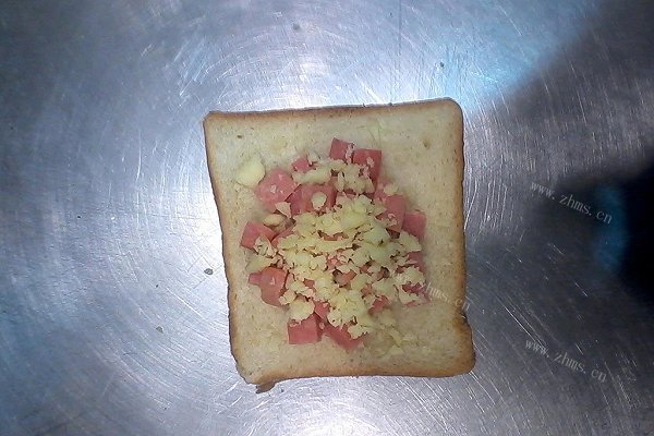 蒜香火腿土司