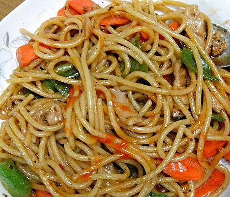 黑胡椒炒意面
