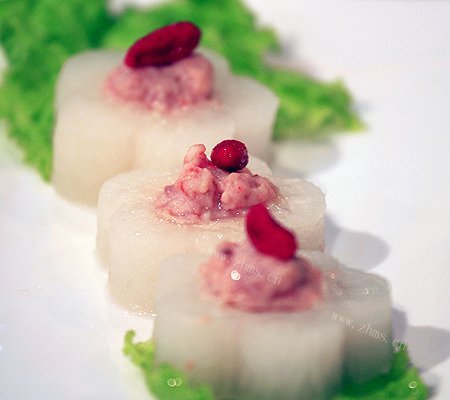 鲜虾酿玉萝