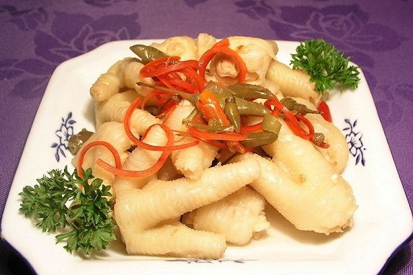 美味的白云凤爪