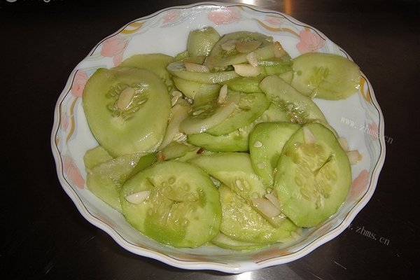 凉拌黄瓜片 酸甜麻口 下饭好吃