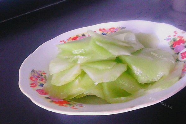 凉拌莴笋