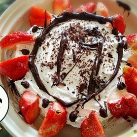 微波草莓巧克力蛋糕