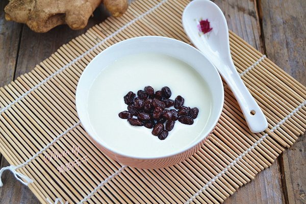 自制红豆姜撞奶