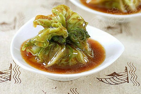 美味蚝油白菜包