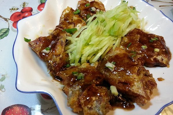 脆炸糖醋带鱼