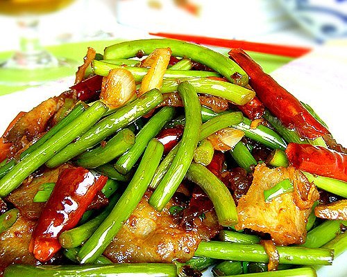 蒜薹回锅肉