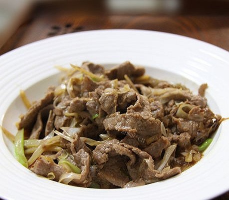 葱爆牛肉