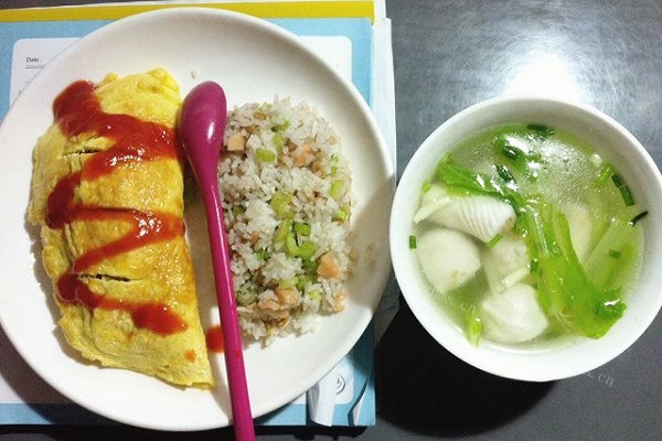 蛋包饭