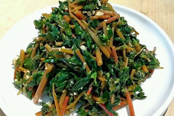 凉拌马齿苋