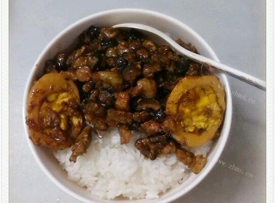 台湾卤肉饭