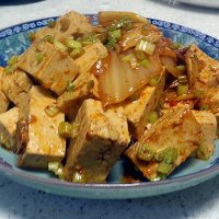 开胃补钙-辣白菜焖豆腐