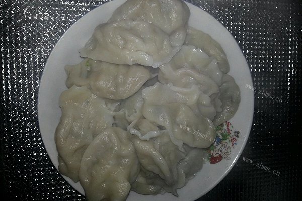 荠菜水饺