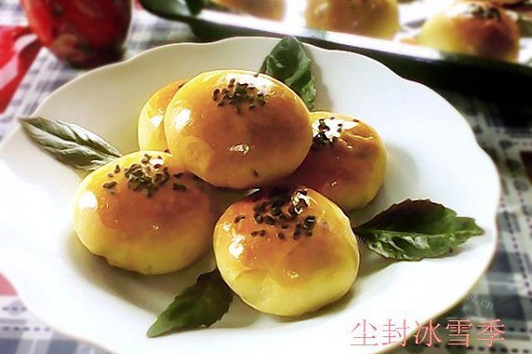 芝麻月饼