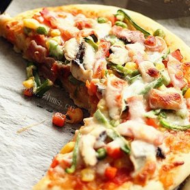培根杂蔬披萨