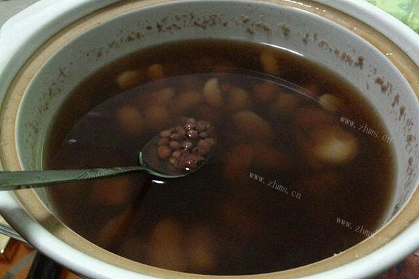 荸荠红豆汤