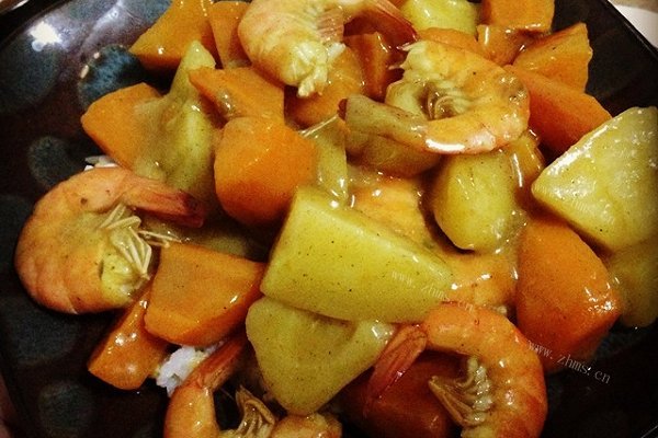 咖喱虾拌饭